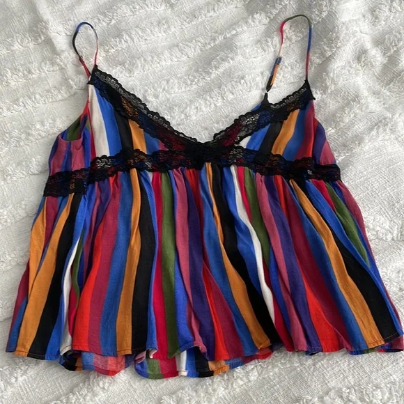 Zara Top ☀️ - Picture 3 of 4